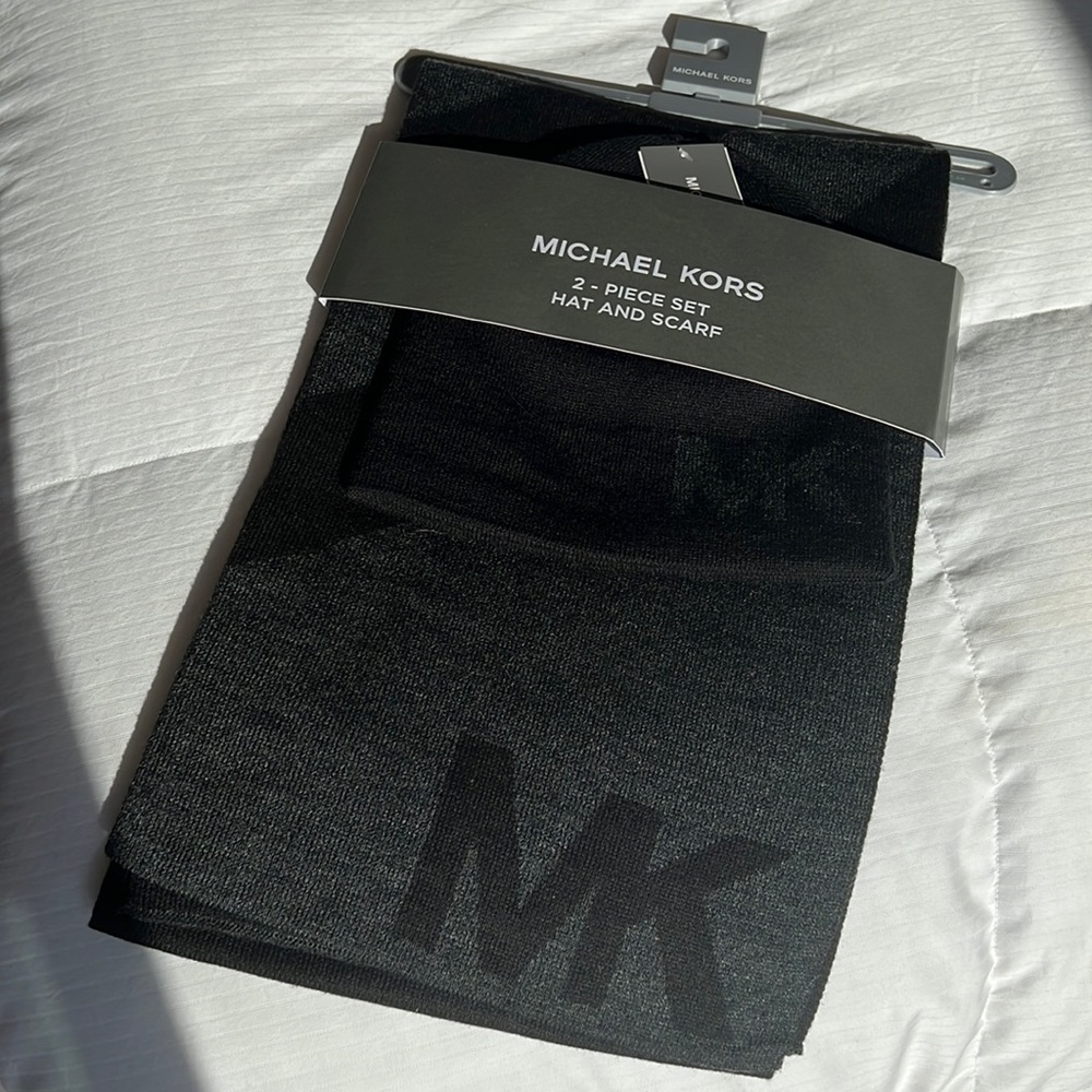 Michael Kors Hat & Scarf Set